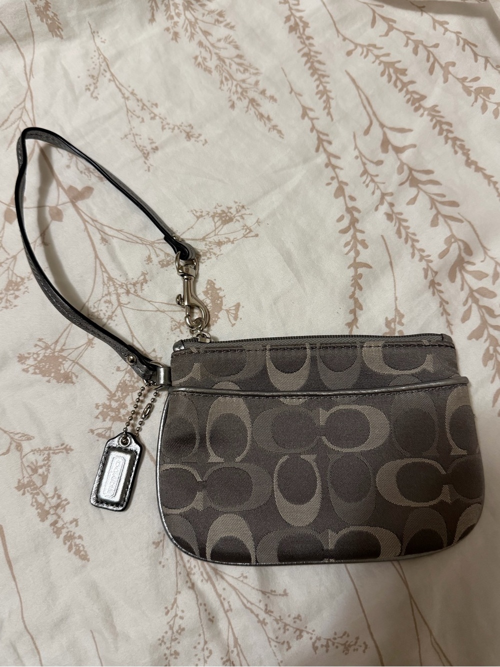 Y2K Coach Gray Signature Wristlet
